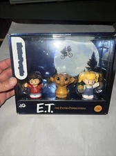Little People Collector E.T. The Extra-Terrestrial Special Edition Figure Set
