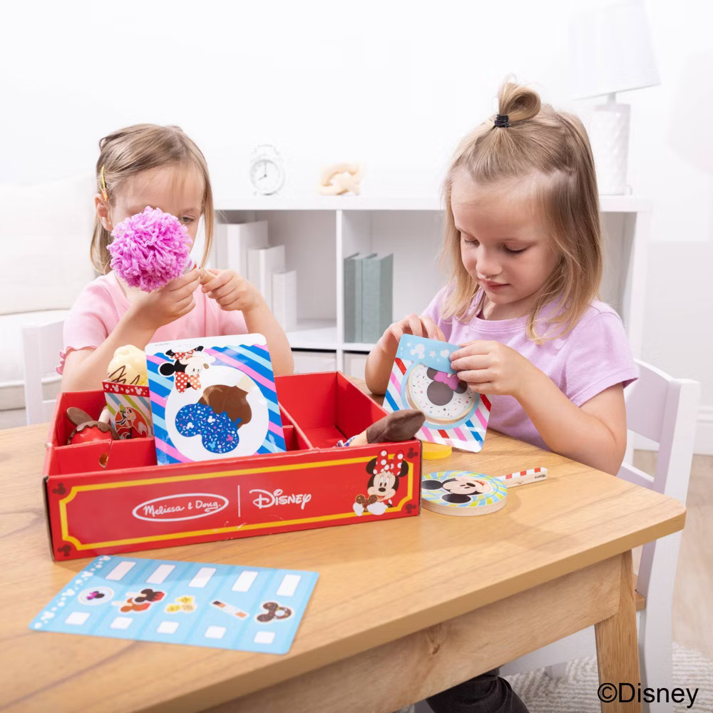 Melissa & Doug Disney Snacks & Popcorn Wooden Play Food Set -