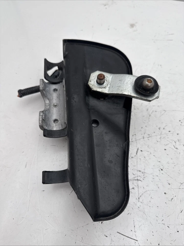 2013-2017 Honda Accord Windshield Wiper Motor Genuine OEM - Image 2 of 4