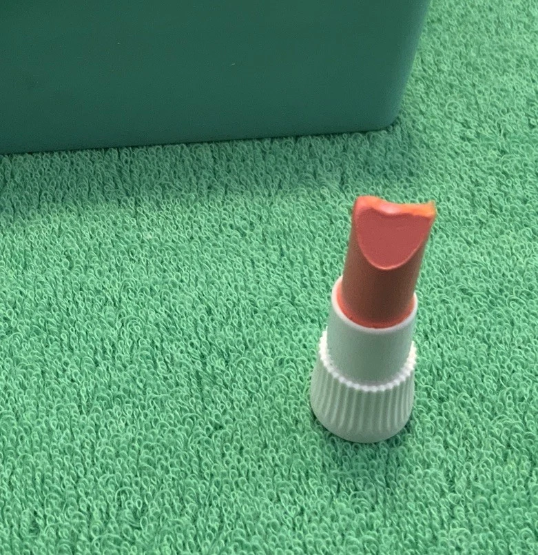 Avon Vintage lipstick sample case containing 40 miniature lipstick tubes - image 4 of 4