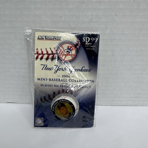 NEW YORK YANKEES 2006 MINI-BASEBALL - Derek Jeter - NY Post Collection