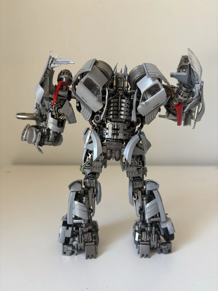 TF3 EMP Studios DMK Soundwave Model Kit 1:35 Scale (RARE) Plz Read Description - Image 3 of 4