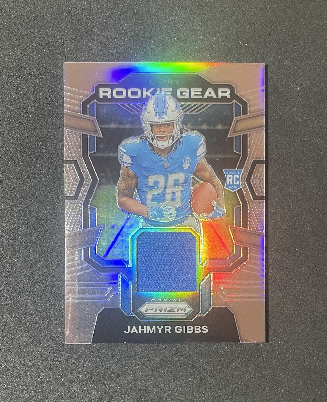 2023 Prizm Football - Jahmyr Gibbs - Rookie Gear Relic #RG-JG (RC, Mem)