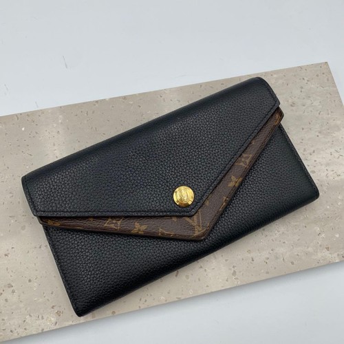 Louis Vuitton Long Wallet Monogram Double V 25
