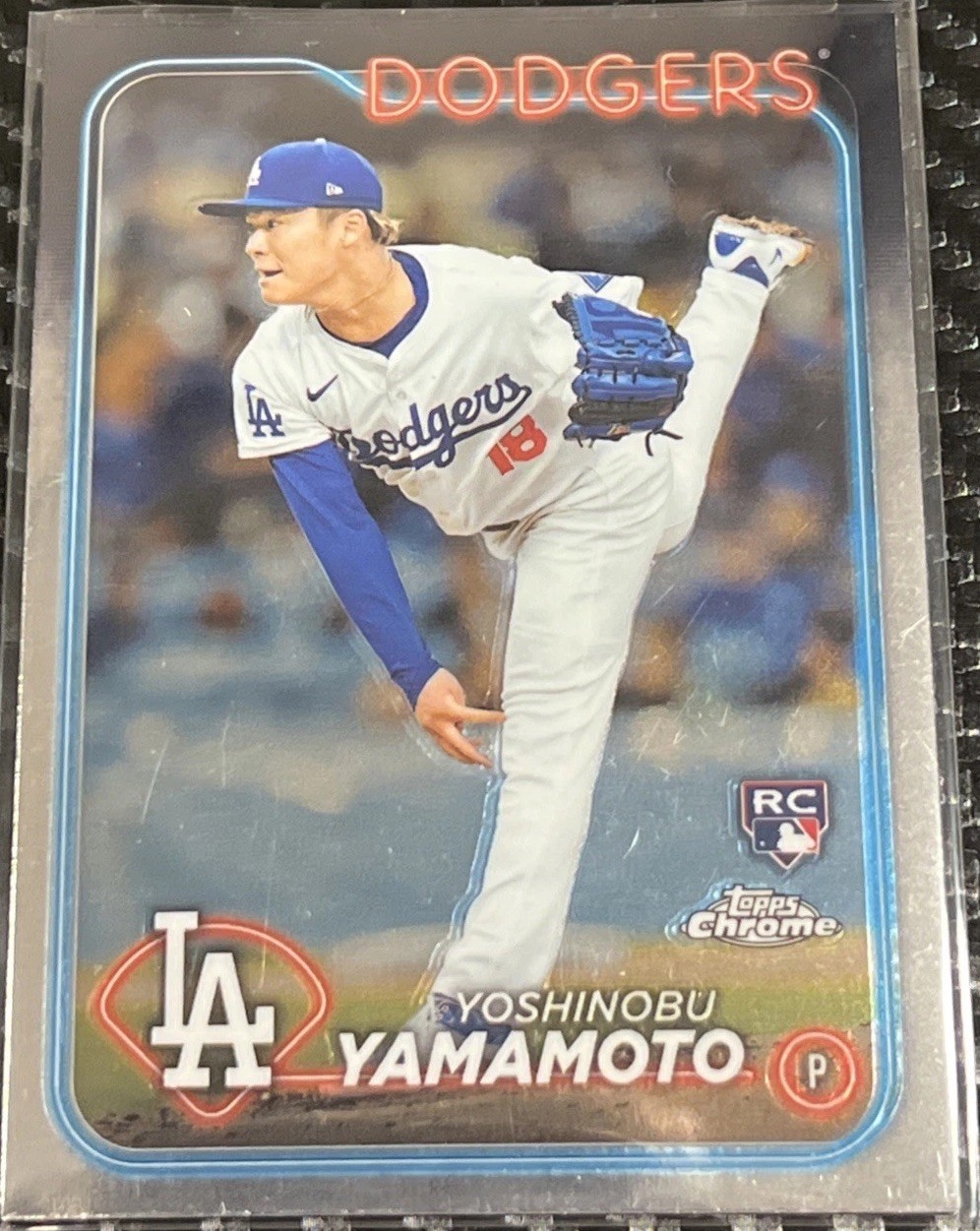 Topps 2024 Chrome Yoshinobu Yamamoto #18 Rookie Dodgers Baseball