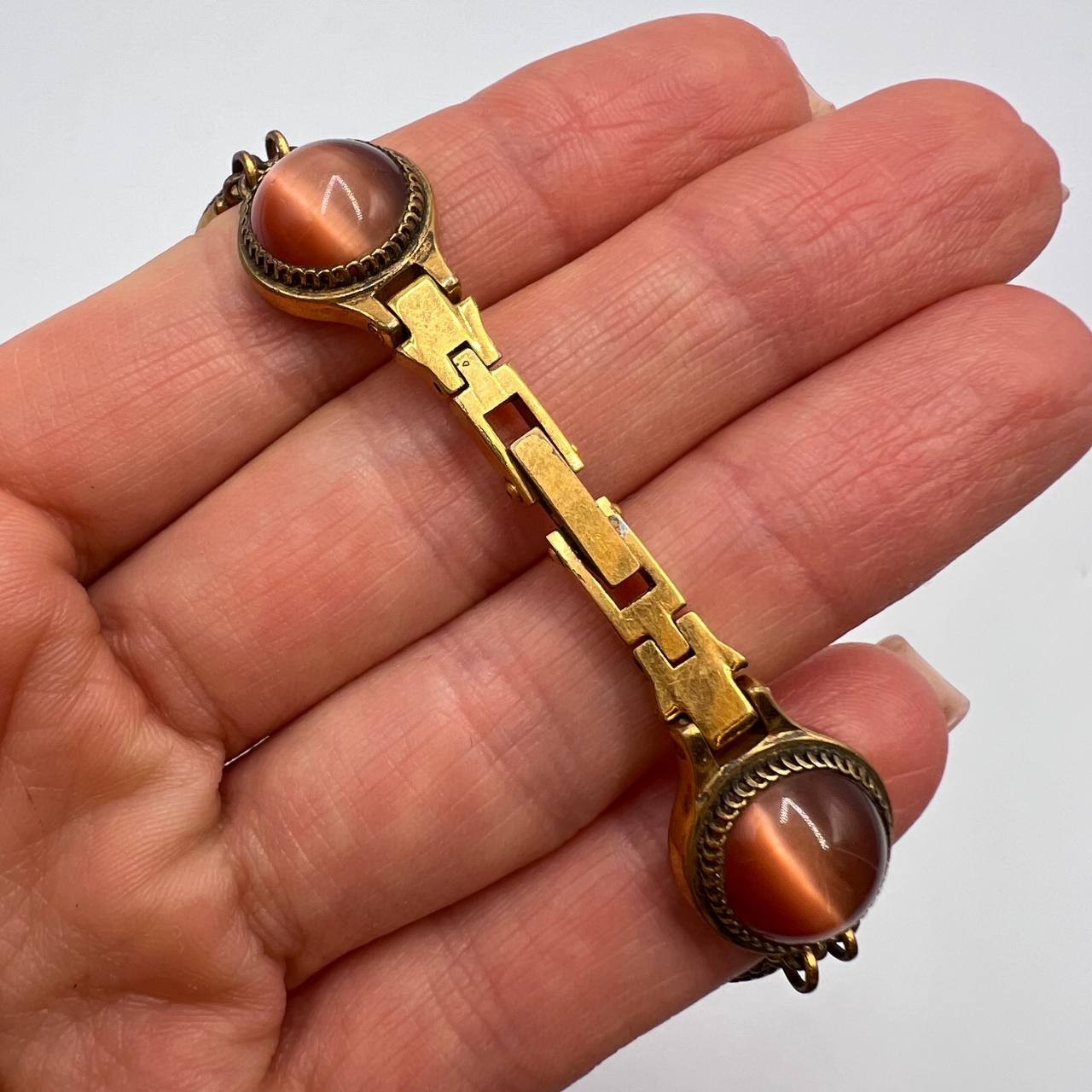 Vintage USSR Chaika Women’s Gold Plated Wrist Watch Cat’s Eye Stones Working 33g