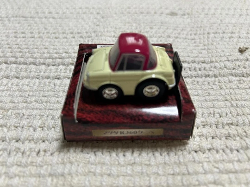 Mazda R360 cupé y Toyota 2000Gt último modelo ChoroQ con bonificación Foto 2 de 4