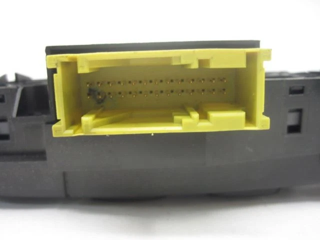 FRONT DOOR WINDOW SWITCH Jaguar S Type 00 01 02 03 Left 822007 - Изображение 3 из 4