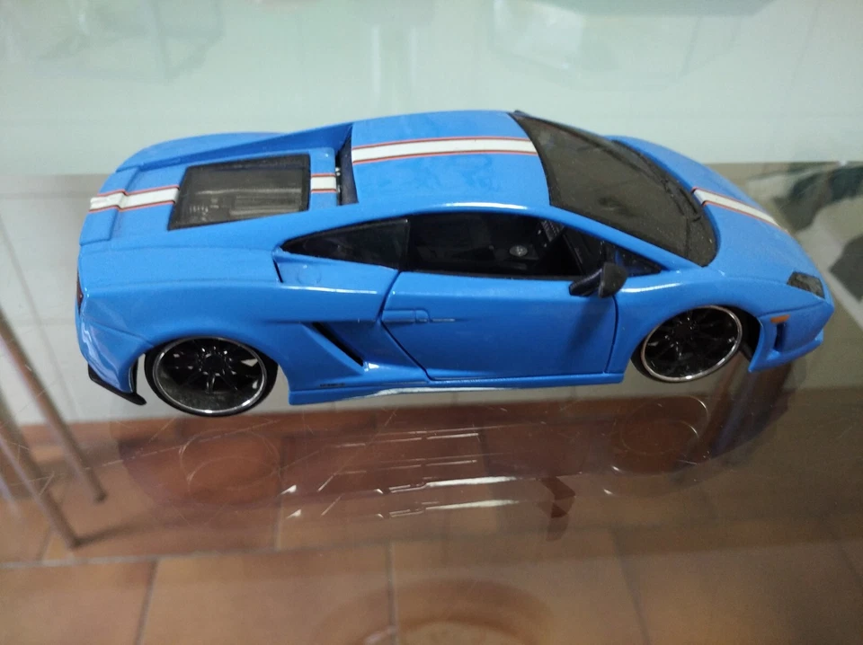 Modellino Lamborghini Gallardo Tuning in Ferro scala 1: 24 Azzurro. - Immagine 4 di 4