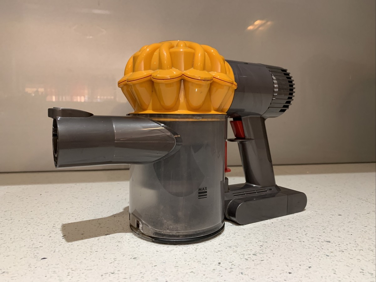 Dyson V6 Animal Cordless Stick Vacuum Cleaner- MainBody