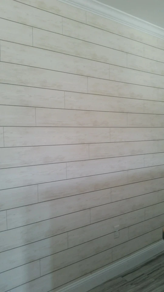 Magnolia Home by Joanna Gaines MH1559 56 sq. ft. Off White Shiplap Wallpaper - Image 3 of 4