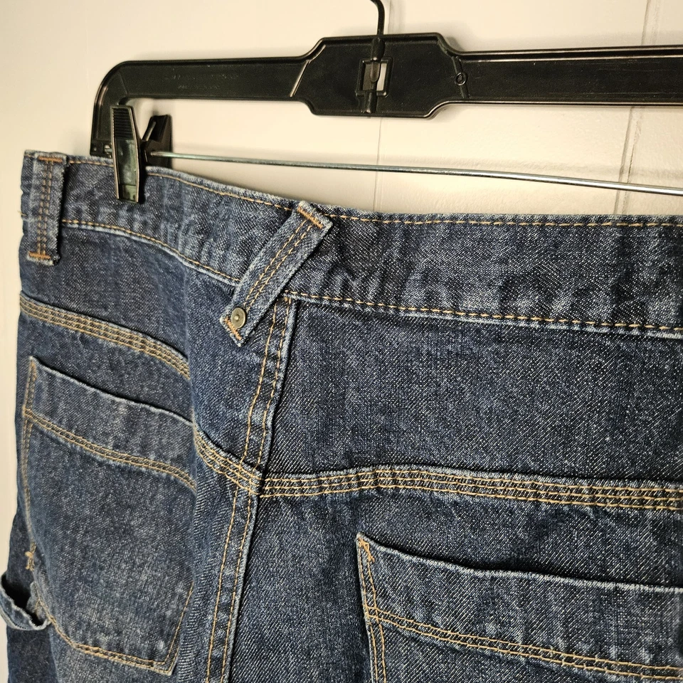 Old Navy Loose Painters Jean Shorts 33" Waist  Carpenter EUC - Image 4 of 4