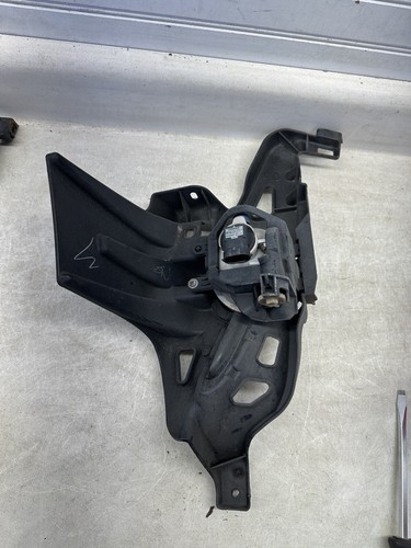 2013-2015 Lexus RX350 F-Sport Fog Light Bezel Bracket Mount OEM LEFT Driver side - Picture 3 of 6