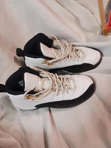 Jordan shoes shop two 3