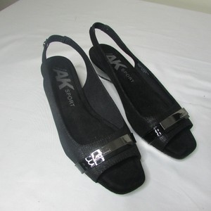 Single Strap Sling Back Heel jet black | Womens Marciano Shoes â Joshua Weinberg