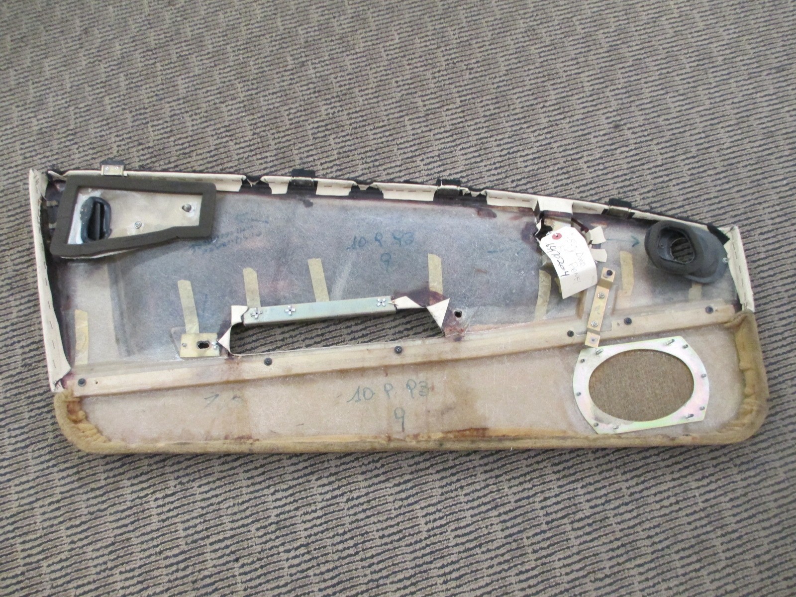 Ferrari 456 RH Door Panel - crema # 60763800