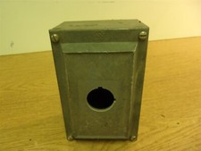 Allen Bradley 800H-1HZ4R Switch Enclosure, Ser B FREE SHIPPING 