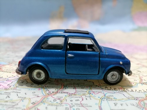 FIAT 500 F - Vintage Mebetoys A-36 , Scala 1/43 , Made in Italy 1969 - Foto 5 di 8