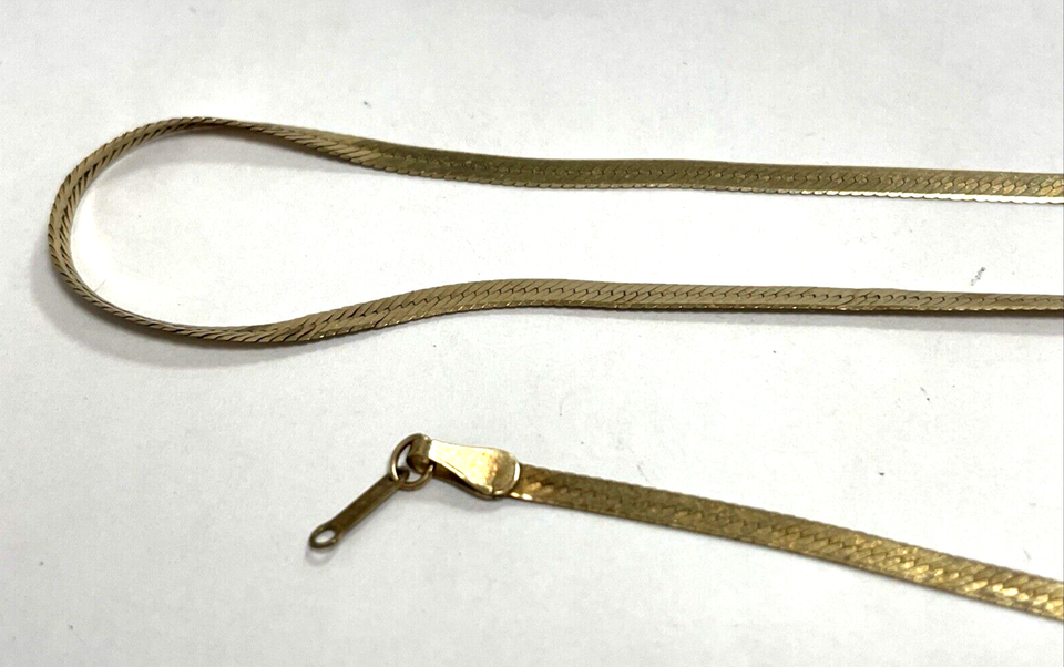 375 9ct Solid Yellow Gold Necklace 2.52g 40cm Length eBay