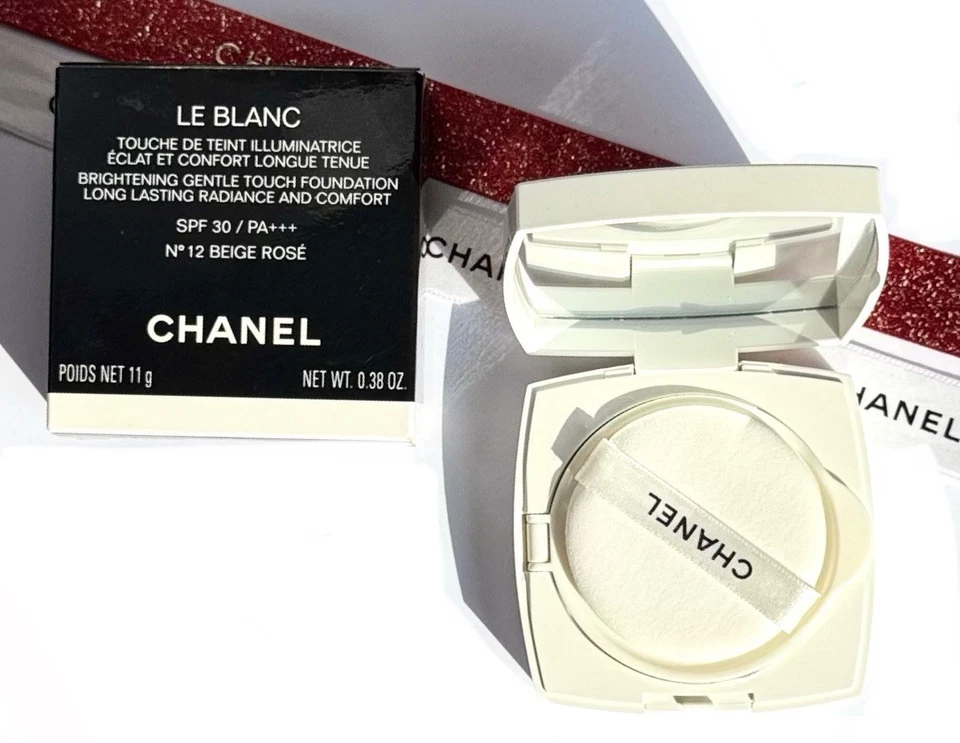 Chanel Le Blanc Brightening Gentle Touch Foundation No. 12 Beige Rose 11g - Bild 3 von 4