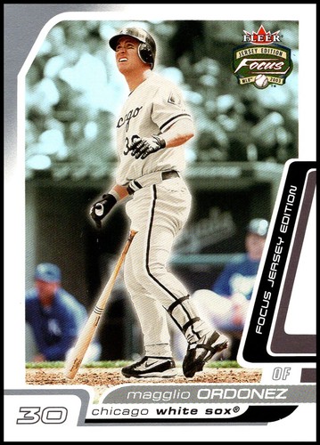 2003 Fleer Focus Jersey Edition Magglio Ordonez #14 card