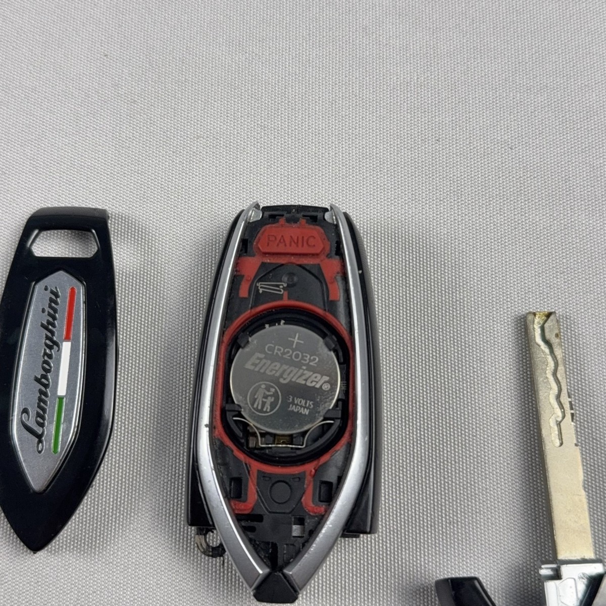 LAMBORGHINI URUS OEM KEY FOB 2021 - 2025 REMOTE IYZ-LK1 4ML959752G