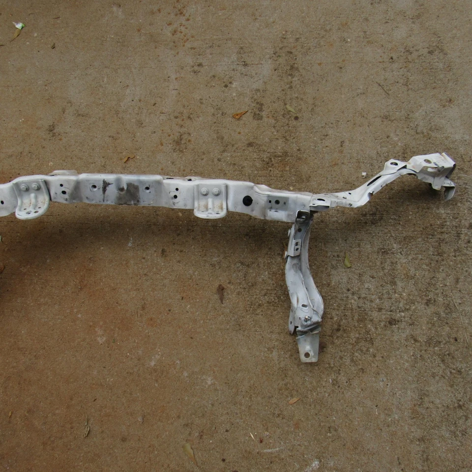 Chevrolet Trax Chevy 2013 2014 2015 2016 radiador núcleo soporte OEM Foto 2 de 4