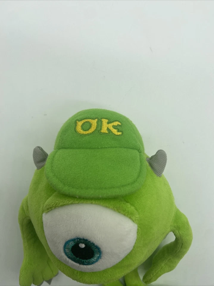 Disney’s Pixar Monsters U Mike Wazowski Peluche Verde DisneyLand París Foto 3 de 4