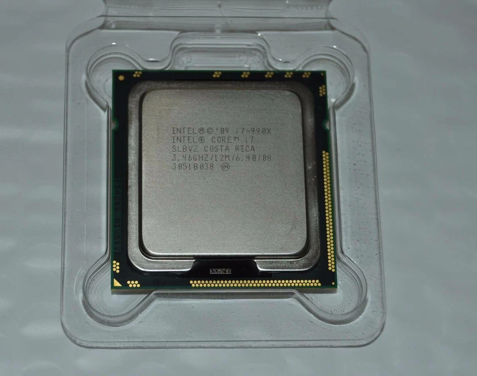 Intel Core i7-990X Processor SLBVZ 6 Core 12MCache 3.46GHz(3.73 Turbo) 6.40GT/s - Image 2 of 3