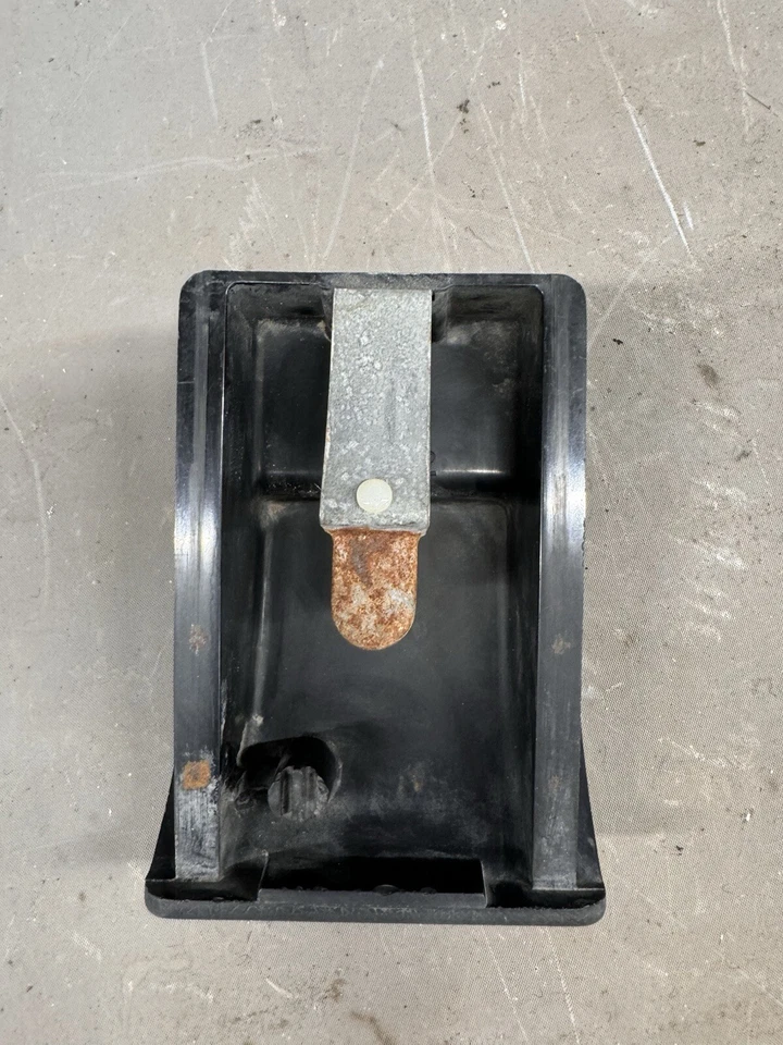 Cenicero Chevy Vega 1971-1979 bandeja de cenizas moldura Astre Skyhawk Sunfire Foto 3 de 4