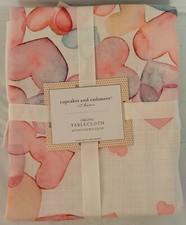 Cupcakes Cashmere Valentine s Tablecloth Watercolor Hearts Oblong 60 x 84 Pastel
