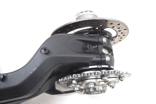 Ducati 1199 1299 S/R Swing Arm Axle Rear Swingarm 2012-2017 12 - Picture 10 of 17