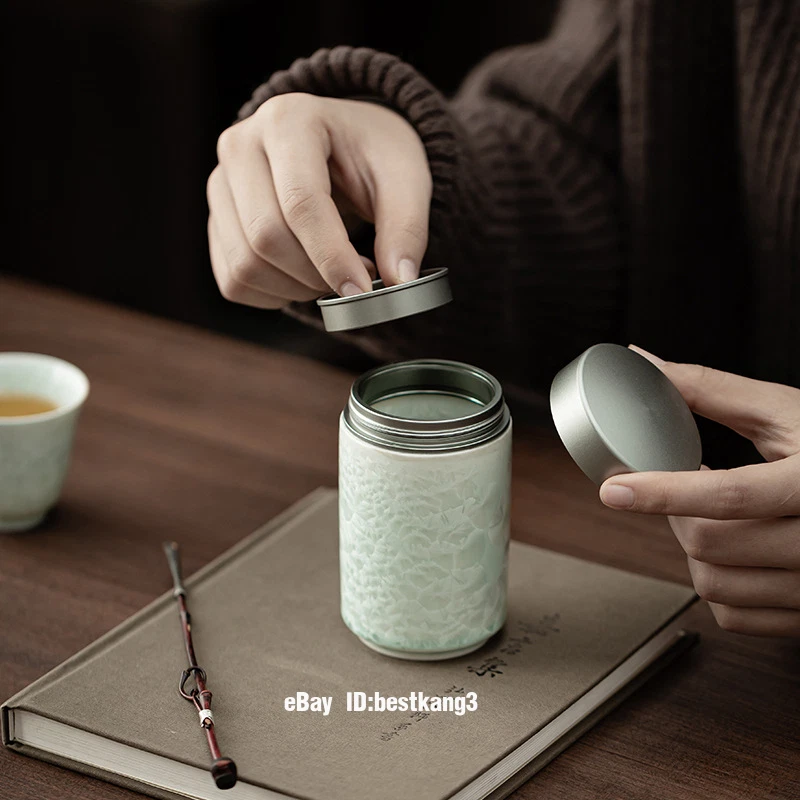 Kiln Turned Ice Crystal Green Small Tea Jar Portable Travel Tea Storage Containe
Opens in a new wind