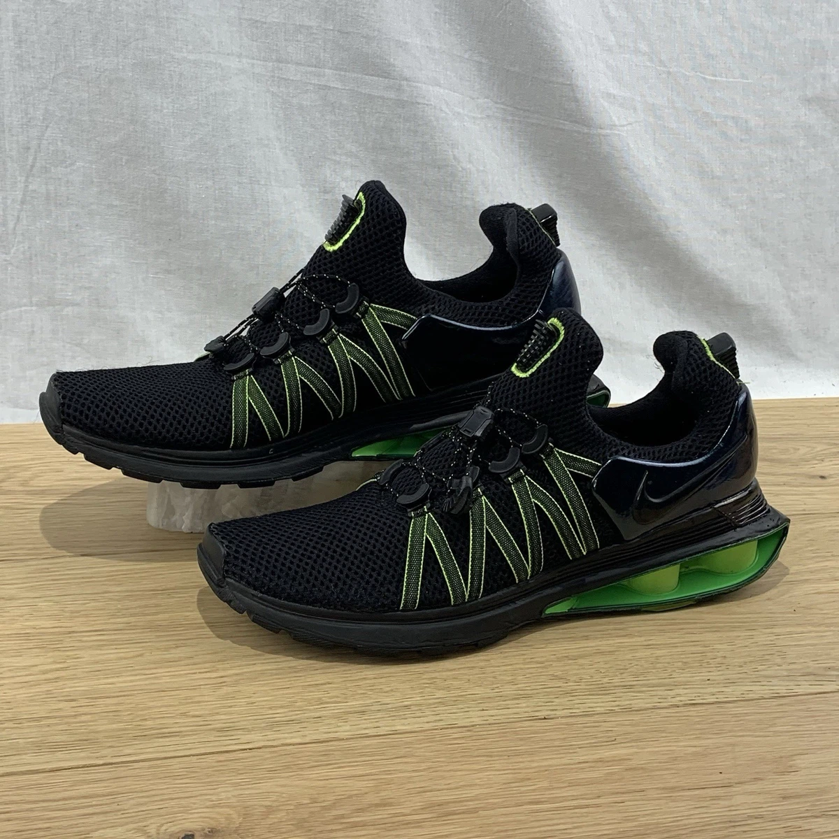 Nike Shox Gravity Gorge Green | eBay