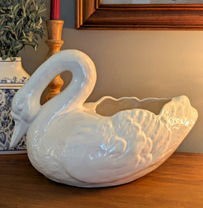 25+ Swan Centerpiece for sale | Updated Oct 2026