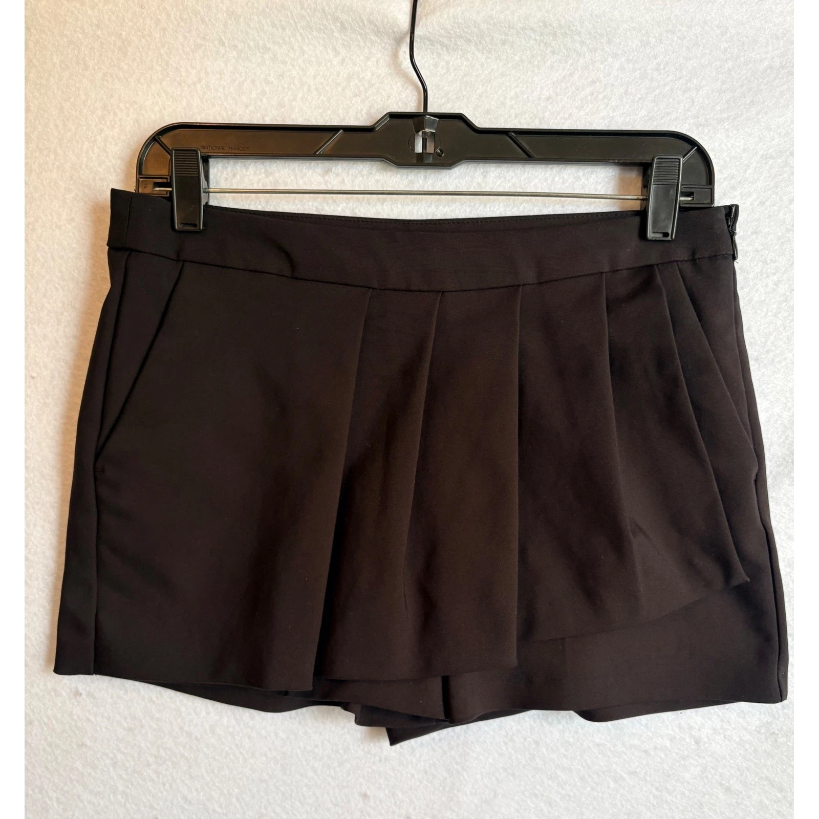 Zara Trafaluc Black Pleated Skort Size Small Side Zip Mini Skirt Shorts