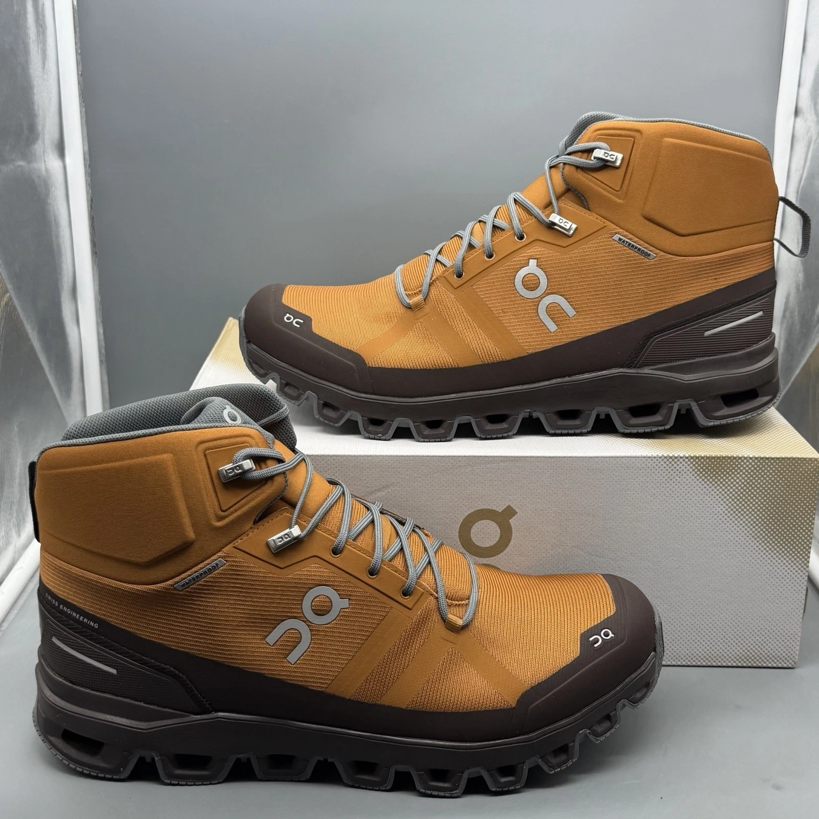 On Cloudrock Waterproof Men’s 12 Trail Hiking Shoes Outdoor Boots ‘Pecan/Brown’
Opens in a new windo