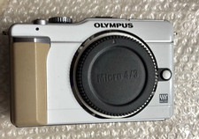 Olympus PEN E-PL1 White Mirrorless SLR Camera Body only 12.3MP Tested No Battery