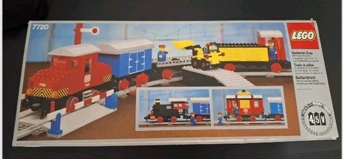 LEGO 7720 Diesel Freight Train Battery Set 100% Complete Box and Manual (1980)