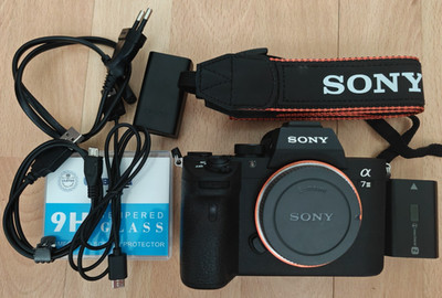 Sony Alpha 7 III Gehäuse wie neu, nur ca. 3860 Auslösungen, 23 Monate Garantie