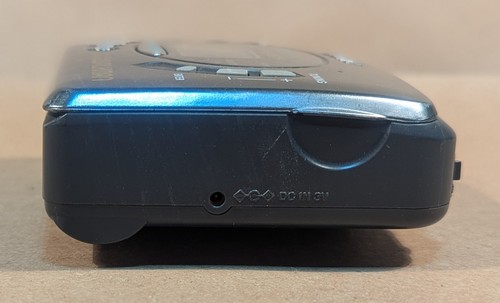 1997 Sony WM-FX463 Walkman Personal Cassette Player AM/FM Radio & Ohrhörer - Bild 3 von 11