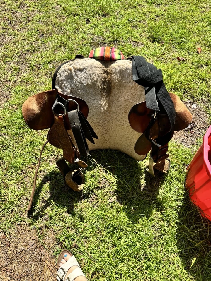 14’ Hilison Treeless Barrel Saddle - Image 3 of 4