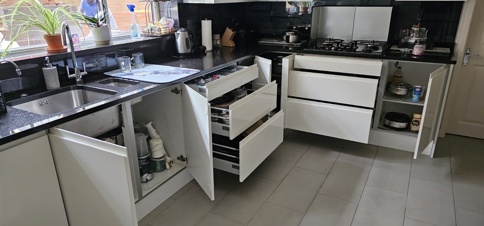 Kitchen units, white high gloss, with builtin appliances eBay