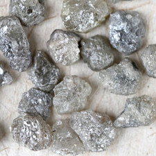 مقتنيات NATURAL ROUGH