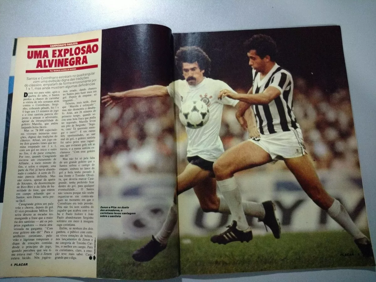 RARE PLACAR MAGAZINE 1983 BRAZIL FOOTBALL SOCRATES FLAMENGO MENGÃO FALCÃO  GOOD