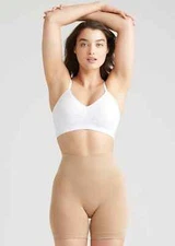 NWT! Yummie Women's Sz S/M Ultralight Seamless Shaping Shorts YT5-159 Almond