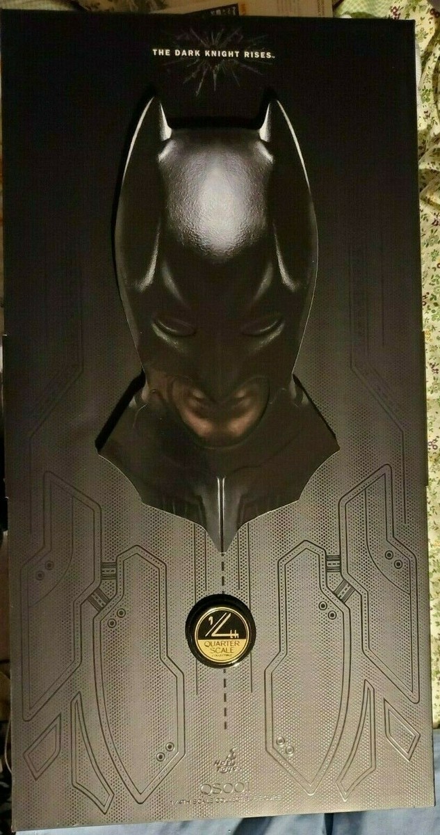 Hot Toys QS001 Quarter 1/4 Scale Batman Dark Knight Rises