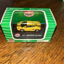 Model Power 19380 HO Yellow 2006 Lamborghini Gallardo