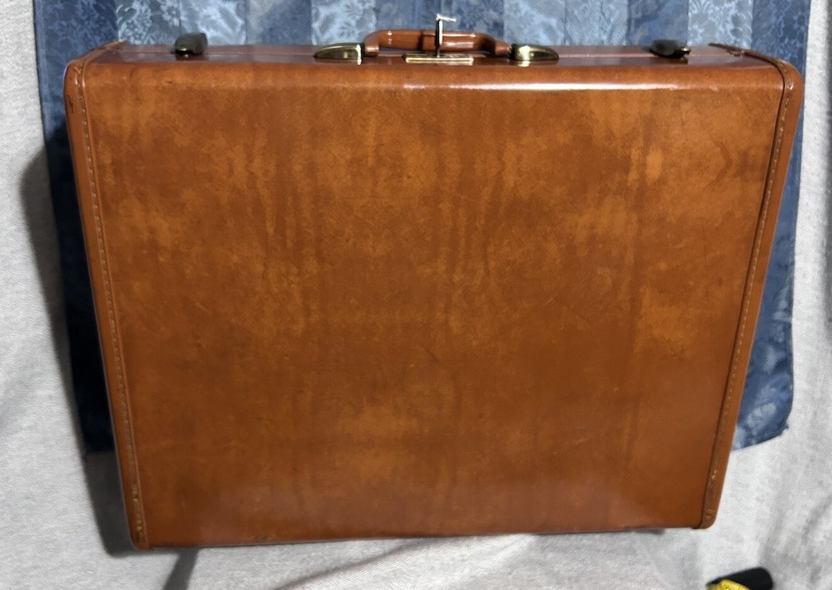 Pair VTG 50s SAMSONITE SCHWAYDER Bros Leather STREAMLITE Suitcases