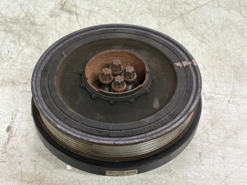 BMW 3 F30 F35 F31 2014 Diesel Kurbelwelle Riemenscheibe Dämpfer 851207203 DOM7993